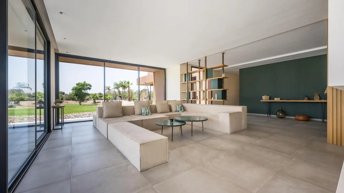 Villa Helena living room opening onto the garden